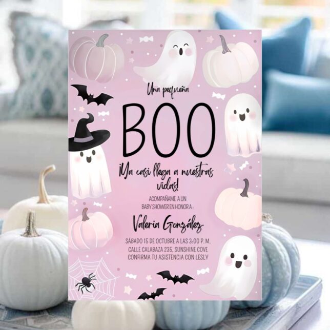 Invitación para baby shower Halloween de niña – Plantilla editable en Canva con fantasmitas, calabazas y murciélagos